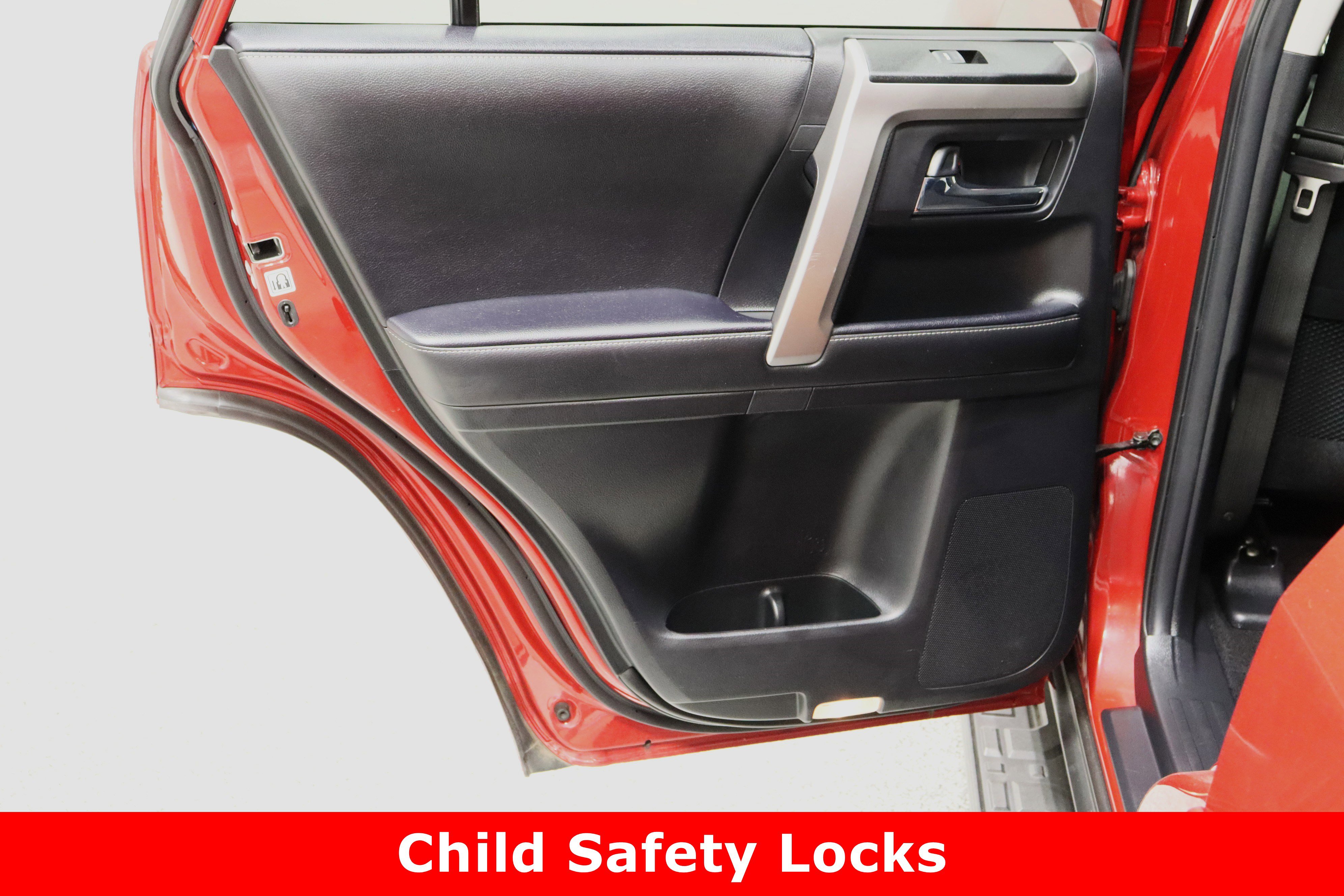 Used 2024 Toyota 4Runner SR5 image 26