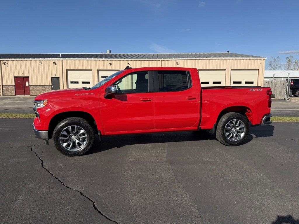 New 2026 Chevrolet Silverado 1500 LT image 2