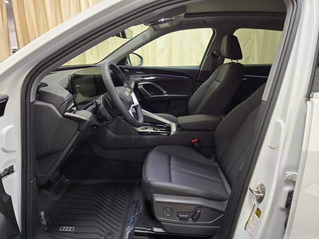 Certified 2025 Audi Q5 Premium Plus w/ Premium Plus AWD/4WD image 13