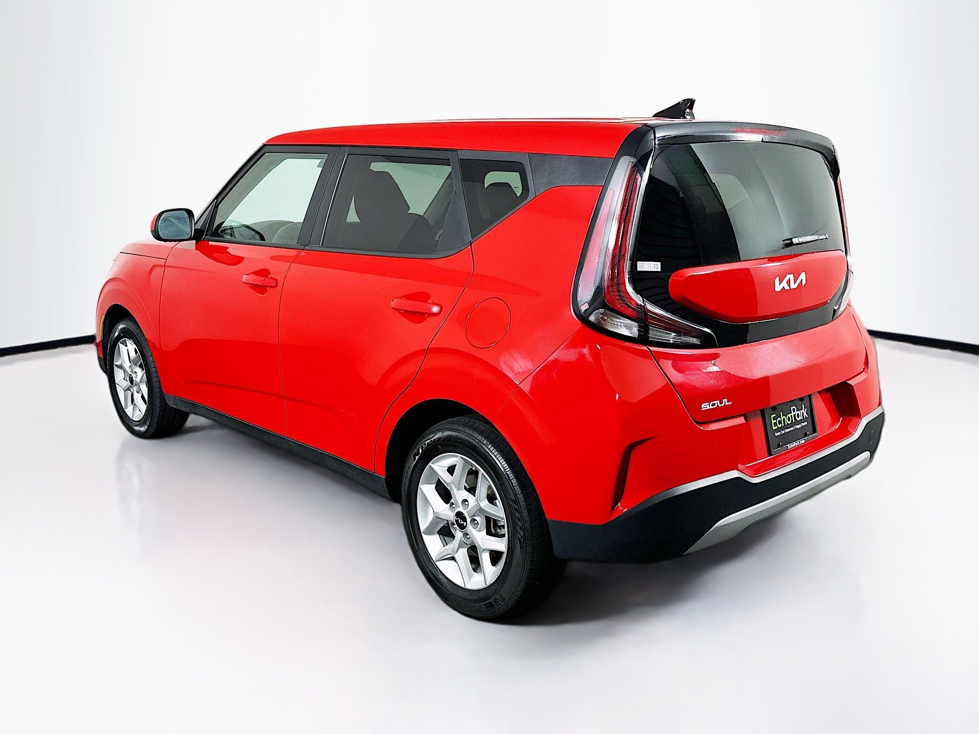 Used 2024 Kia Soul LX w/ Option Group 015 image 5