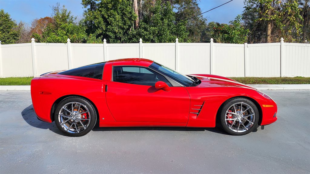 Used 2008 Chevrolet Corvette Coupe image 17