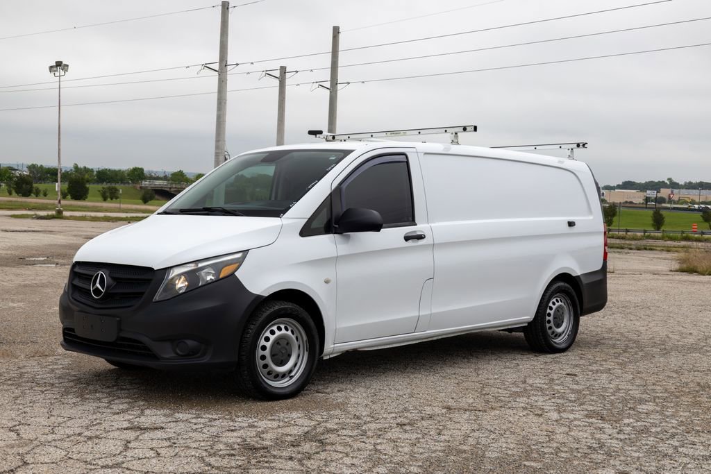 Used 2018 Mercedes-Benz Metris image 3