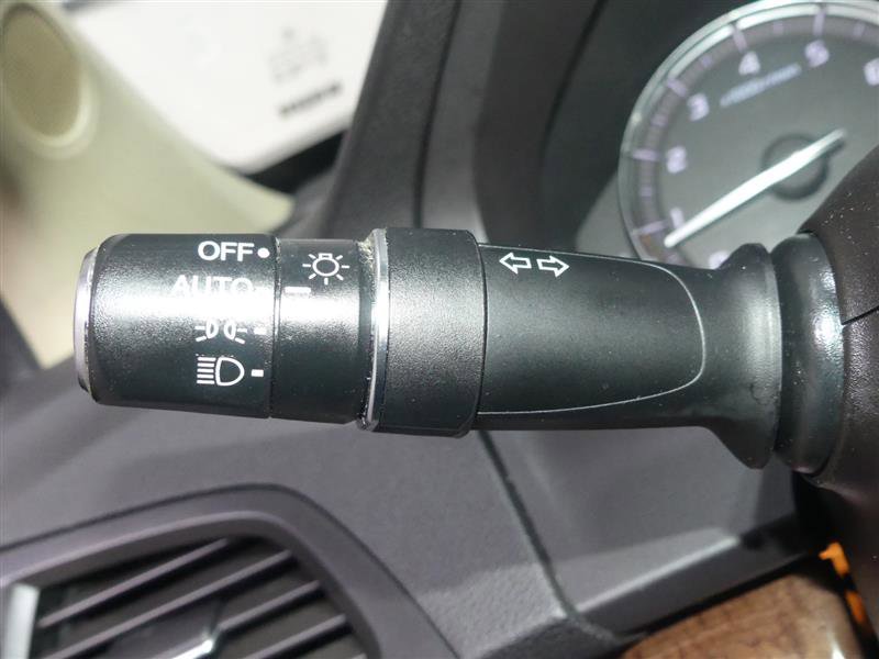 Used 2018 Acura MDX SH-AWD w/ Technology Package image 36