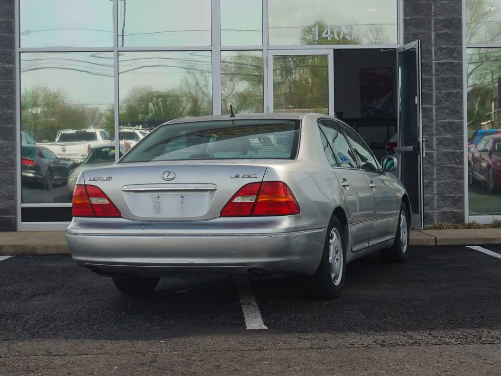 Used 2002 Lexus LS 430 image 3
