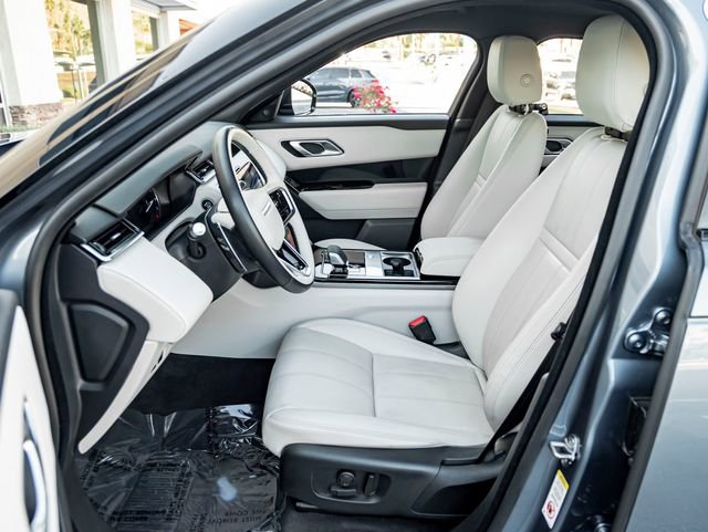 Used 2022 Land Rover Range Rover Velar R-Dynamic S image 14