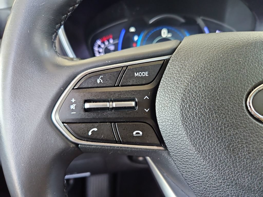 Used 2019 Hyundai Santa Fe Limited FWD image 11