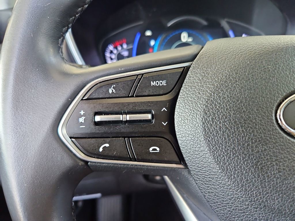 Used 2019 Hyundai Santa Fe Limited FWD image 11