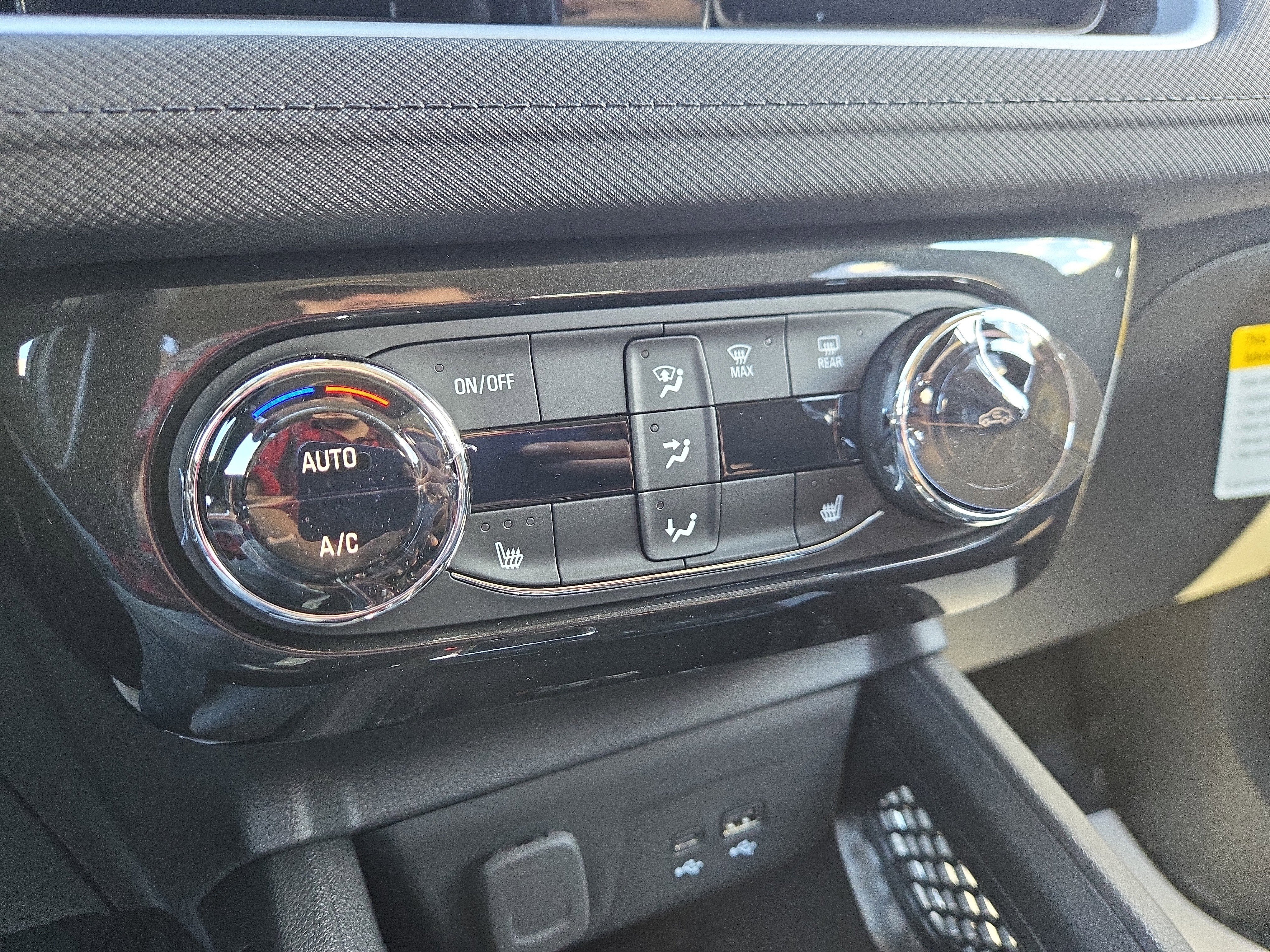 New 2026 Chevrolet TrailBlazer LT w/ Convenience Package image 27