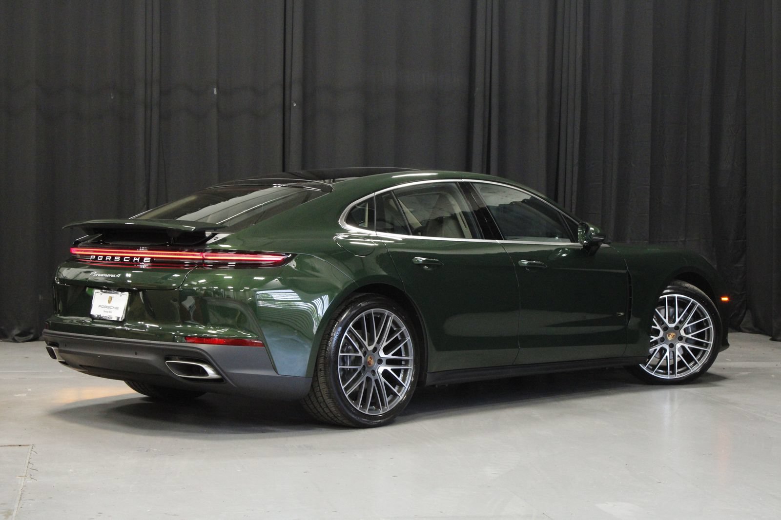 New 2026 Porsche Panamera 4 AWD/4WD image 5