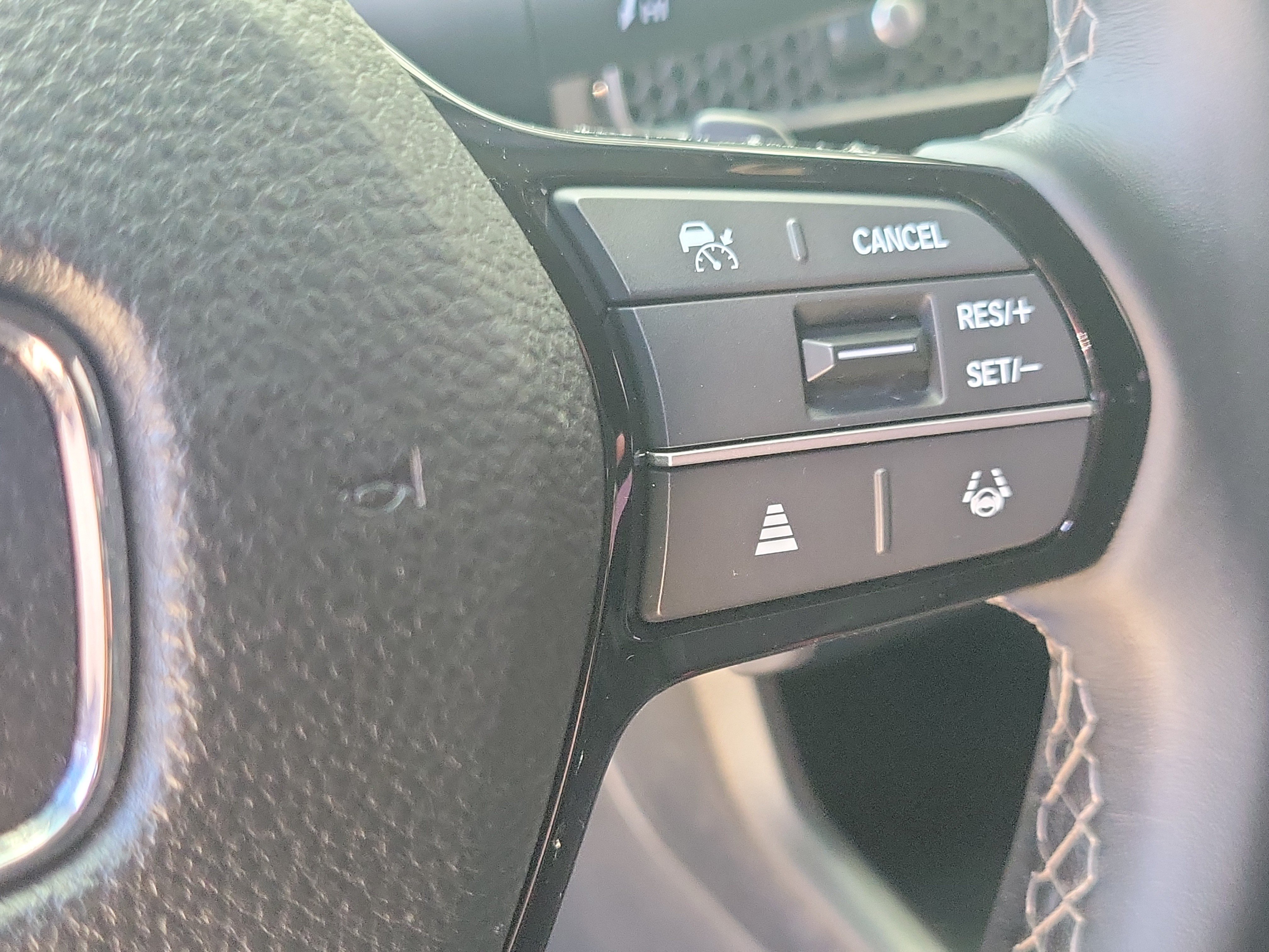 Used 2024 Honda Civic Sport image 25