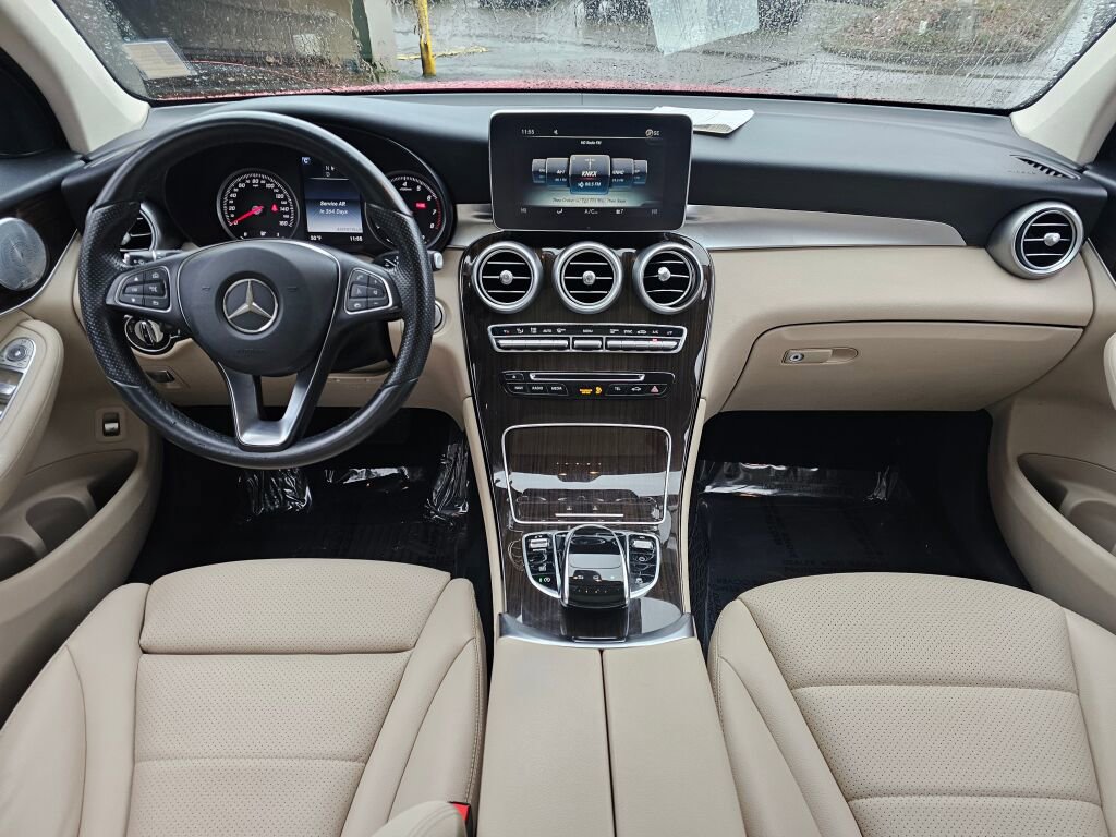 Used 2016 Mercedes-Benz GLC 300 4MATIC image 16