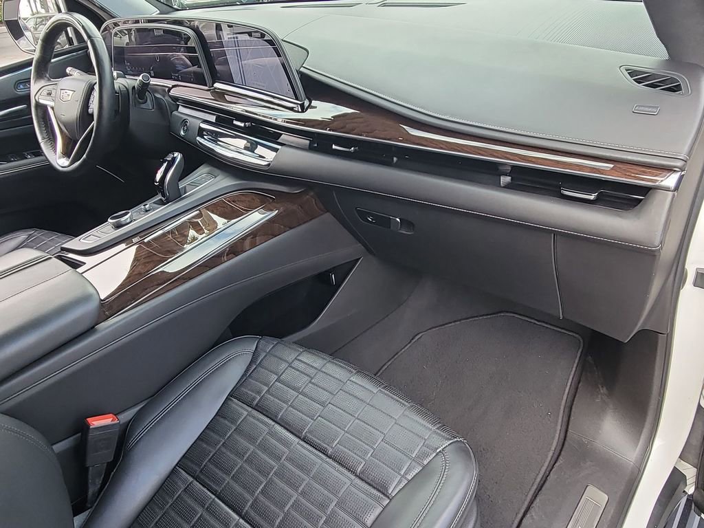 Certified 2021 Cadillac Escalade Sport Platinum image 29