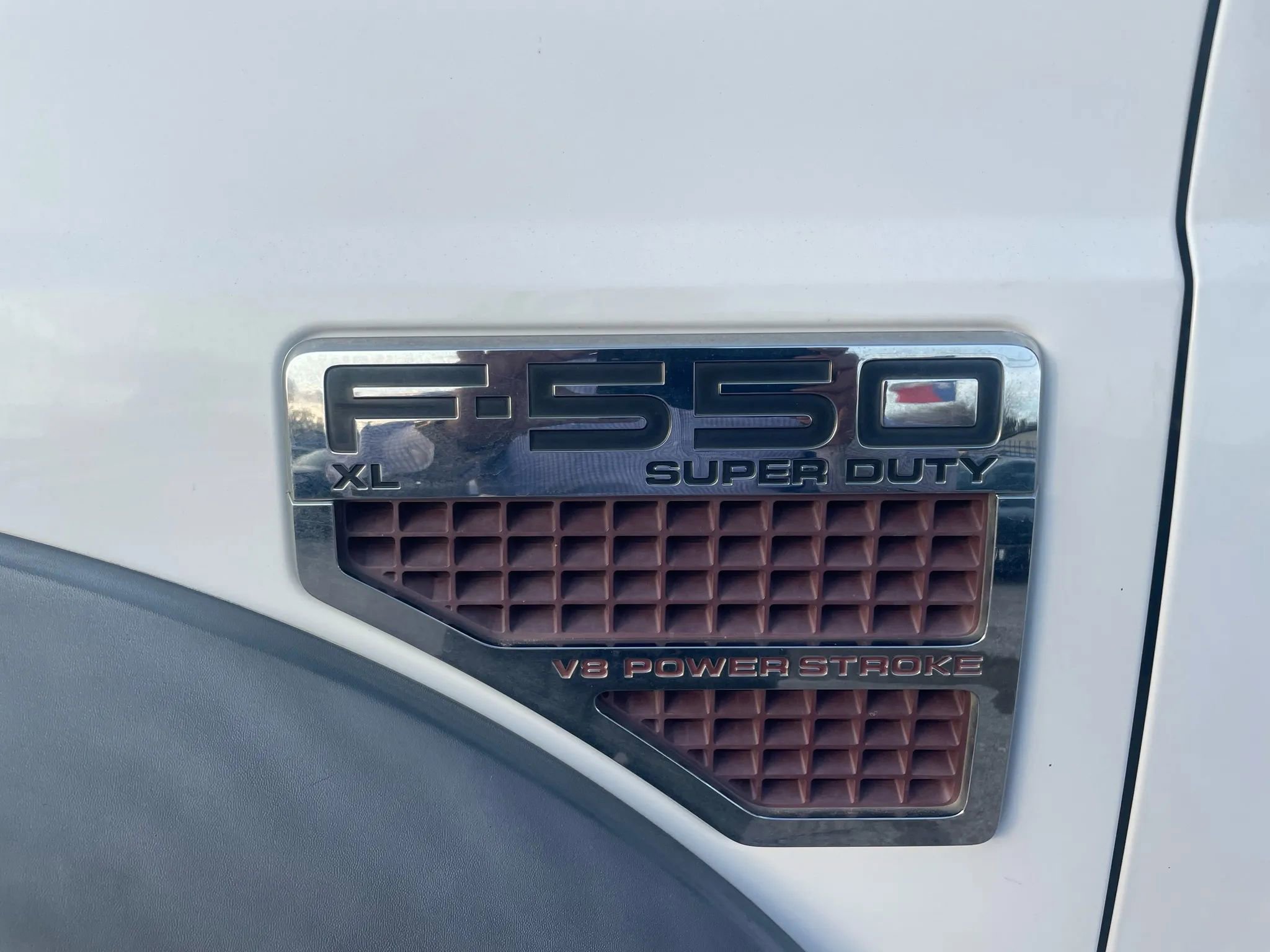 Used 2008 Ford F550 2WD Crew Cab Super Duty image 14