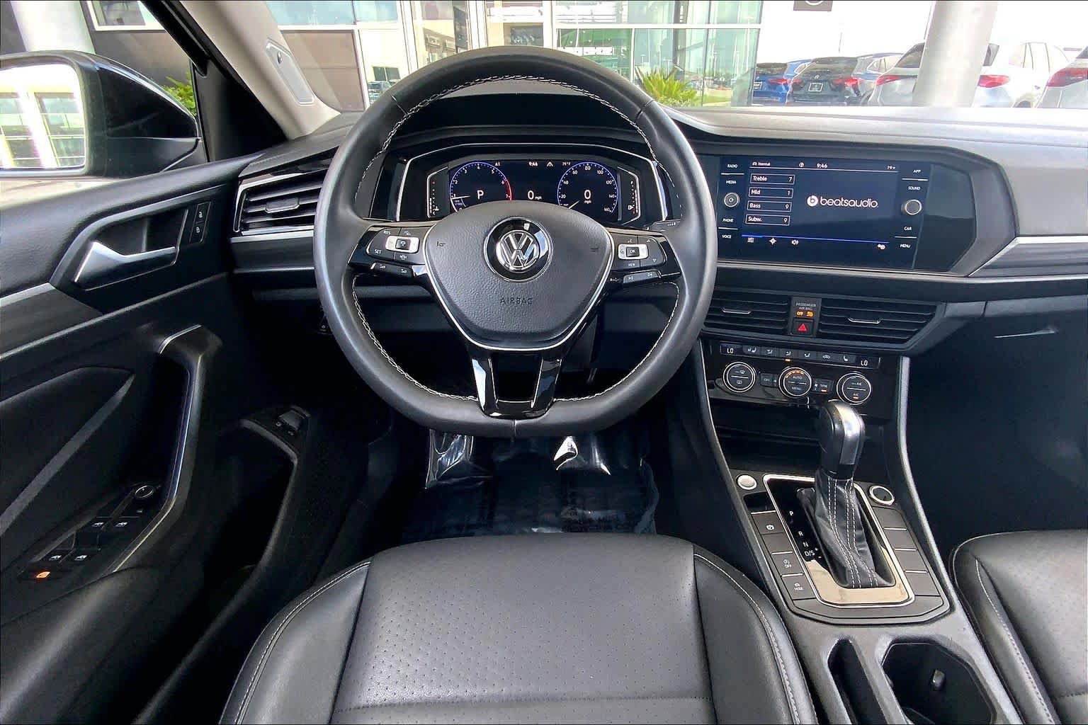 Used 2021 Volkswagen Jetta SEL FWD image 6