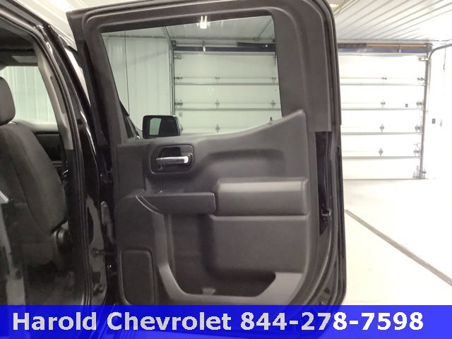 Used 2022 Chevrolet Silverado 1500 LT image 8