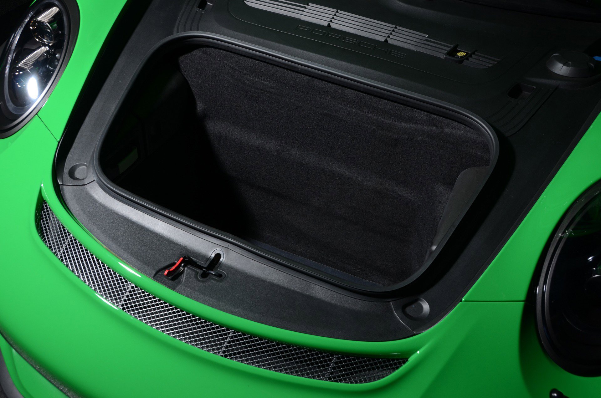 Used 2018 Porsche 911 GT3 RWD image 36