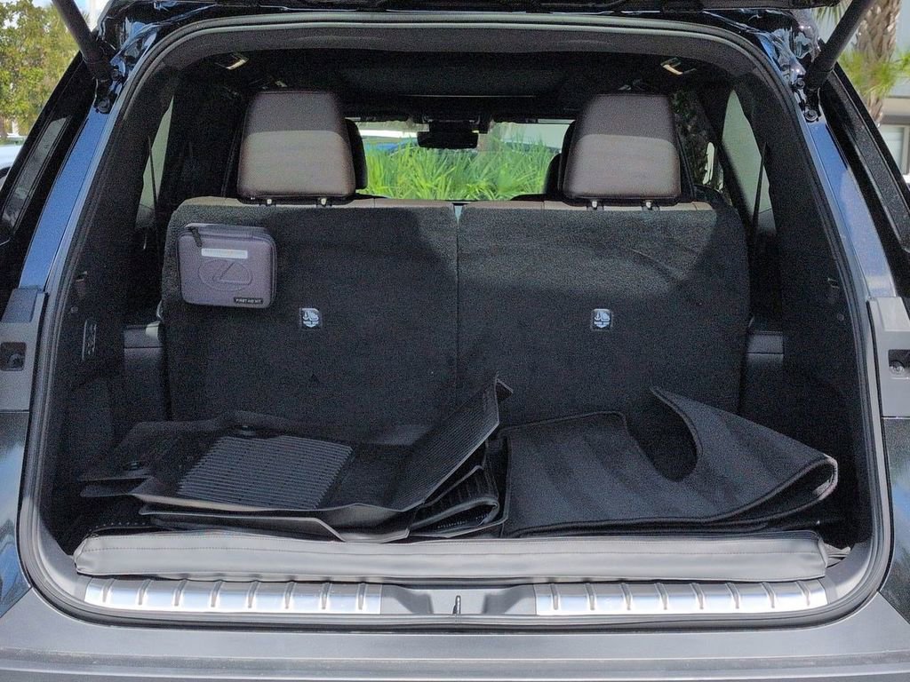 Used 2026 Lexus TX 350 350 w/ Technology Package image 14