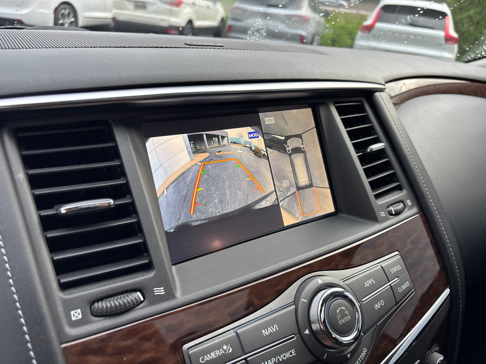 Used 2019 Nissan Armada Platinum w/ Captain's Chairs Package AWD/4WD image 20