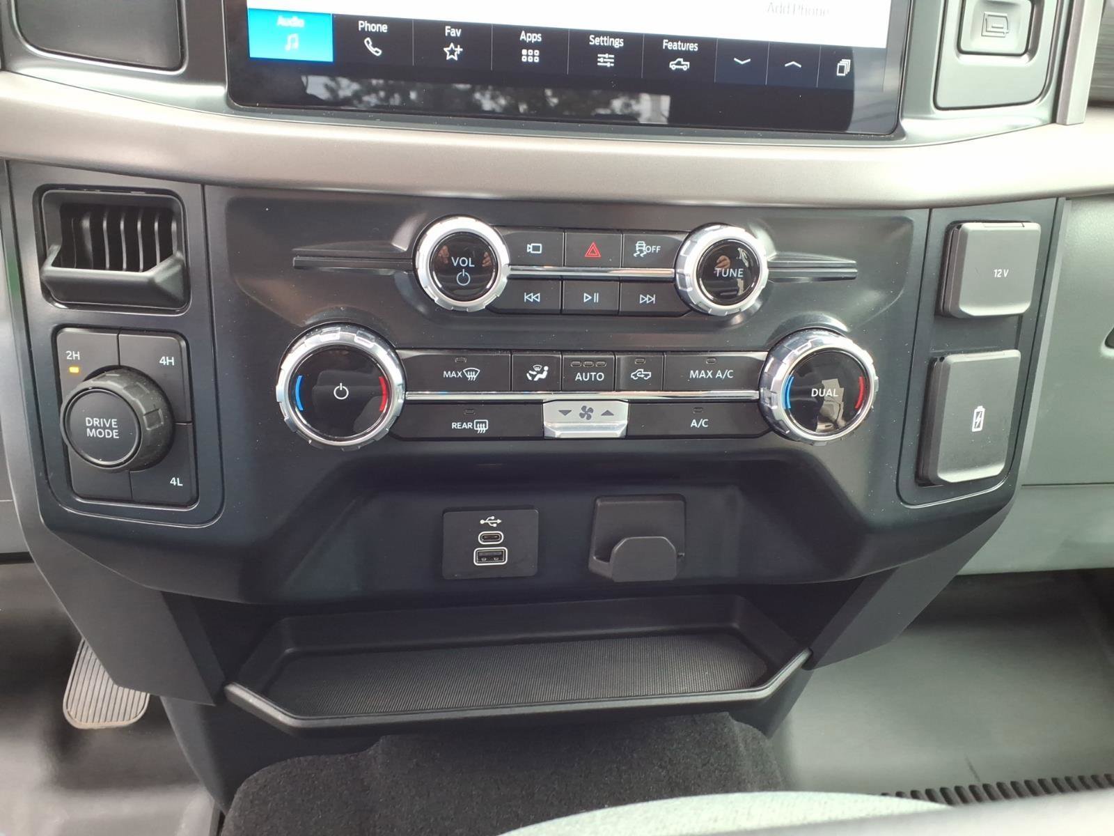 Used 2025 Ford F150 XLT w/ Equipment Group 301A Standard image 19