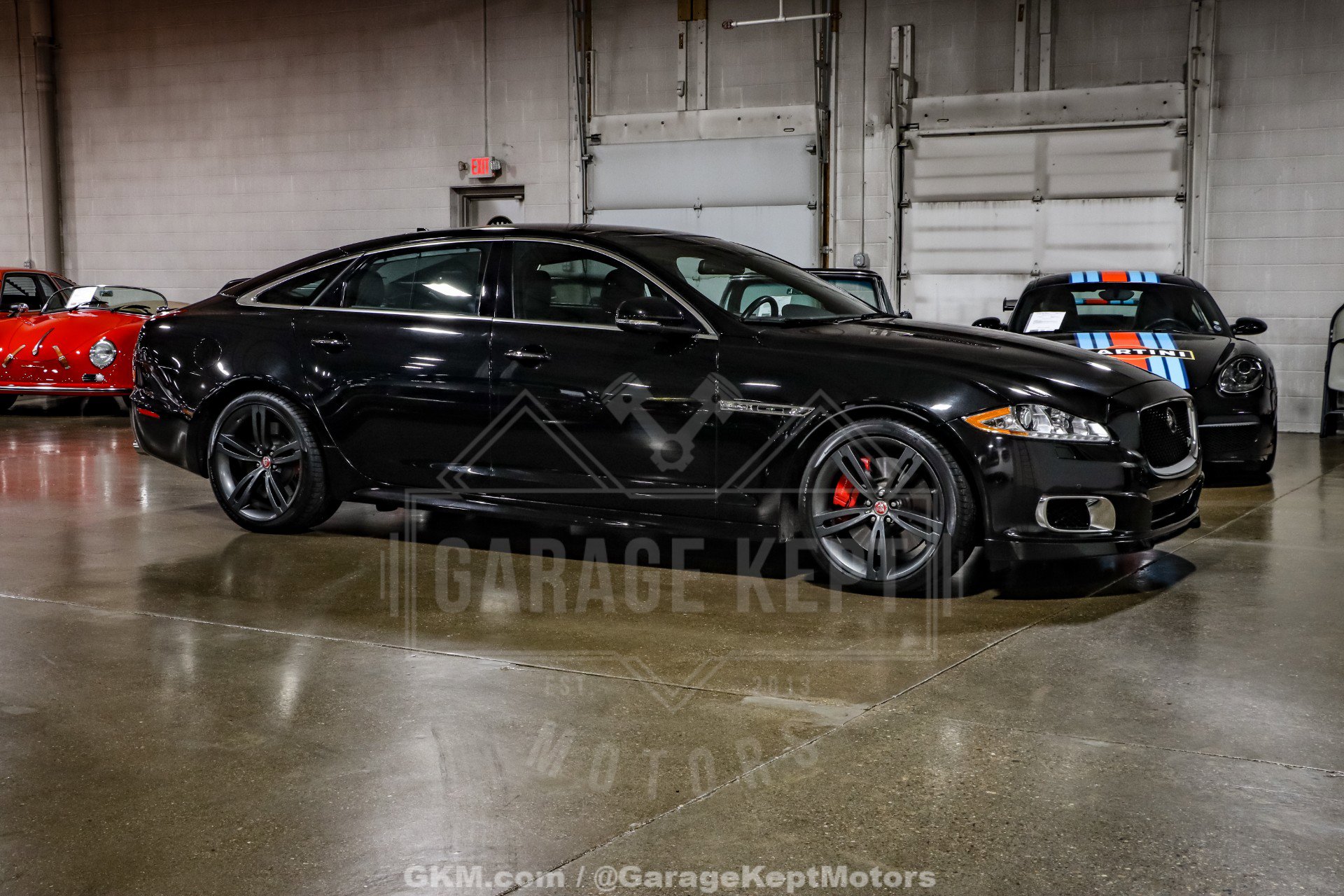 Used 2015 Jaguar XJ R LWB image 11