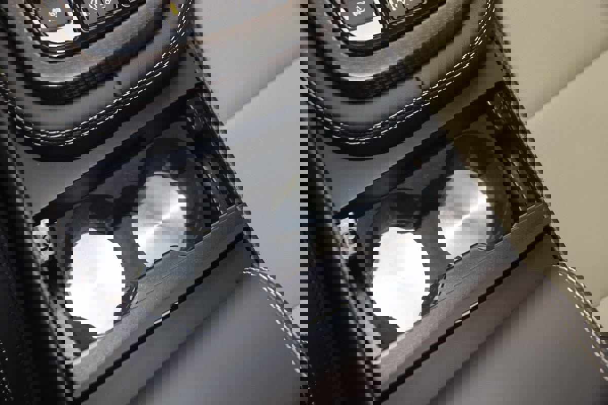 Used 2021 Jaguar F-TYPE R image 39