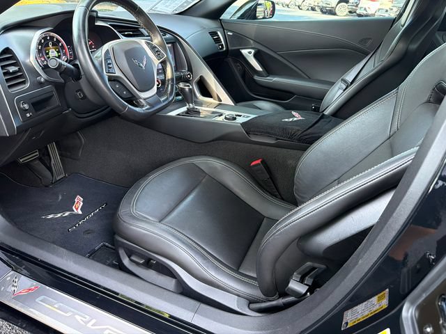 Used 2017 Chevrolet Corvette Stingray Coupe w/ 1LT RWD image 9