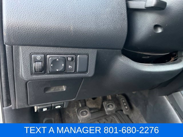 Used 2008 Nissan Versa 1.8 S w/ PWR Pkg FWD image 14