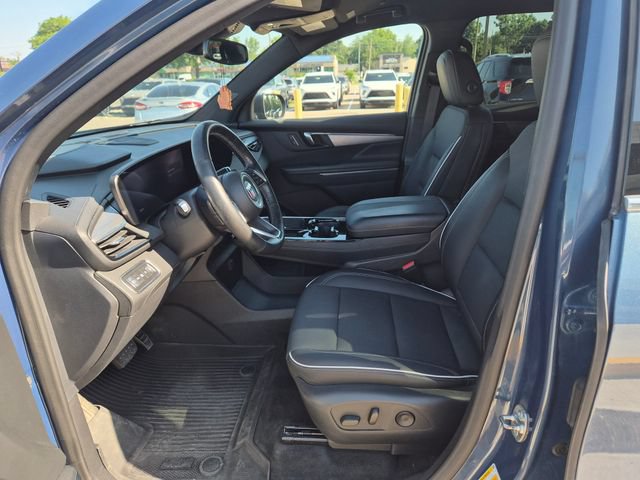 Used 2025 Buick Enclave Preferred w/ Trailering Package, 5000 lbs. FWD image 14