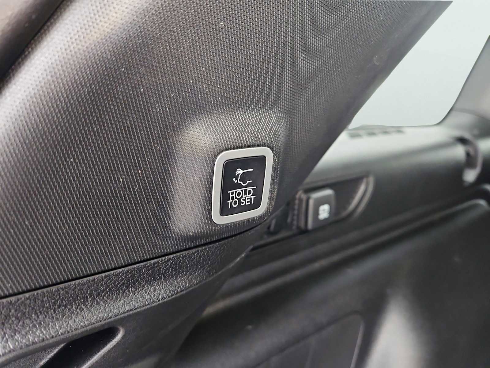 Used 2024 Jeep Grand Cherokee Limited 4xe w/ Luxury Tech Group II image 25