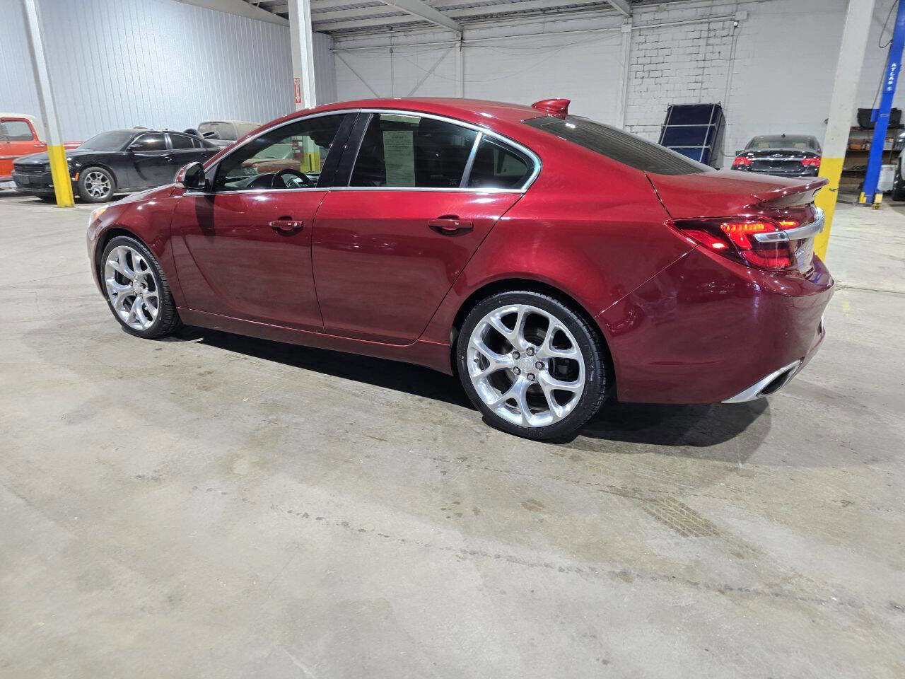 Used 2016 Buick Regal GS w/ Driver Confidence Package #1 AWD/4WD image 8