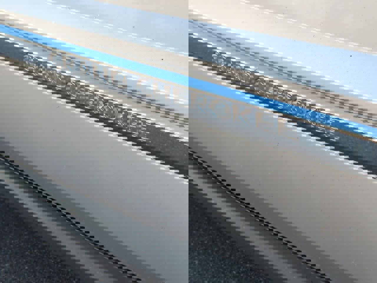 Used 2010 Jeep Grand Cherokee Laredo image 11