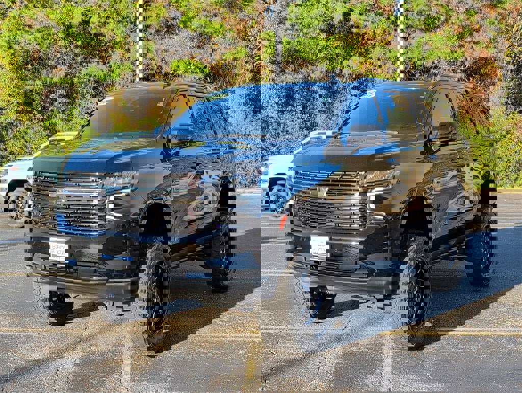 Used 2021 Chevrolet Tahoe RST w/ Luxury Package image 9