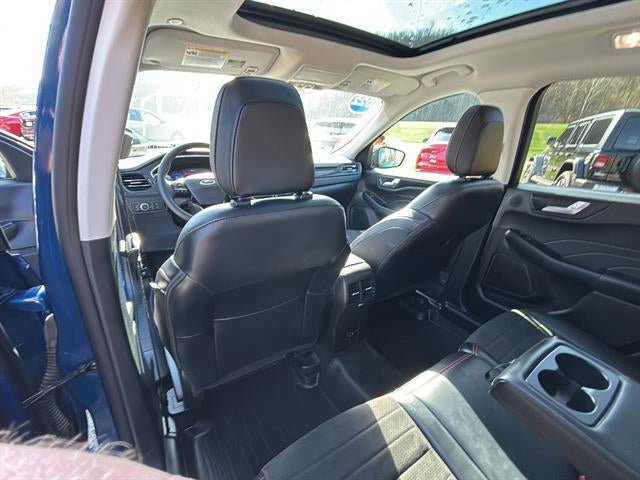 Used 2022 Ford Escape SEL w/ SEL Stealth AWD Package image 25