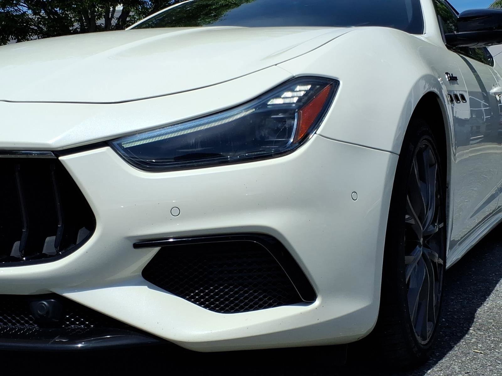 Used 2022 Maserati Ghibli Modena RWD image 15
