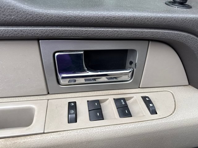 Used 2010 Ford F150 XLT AWD/4WD image 11