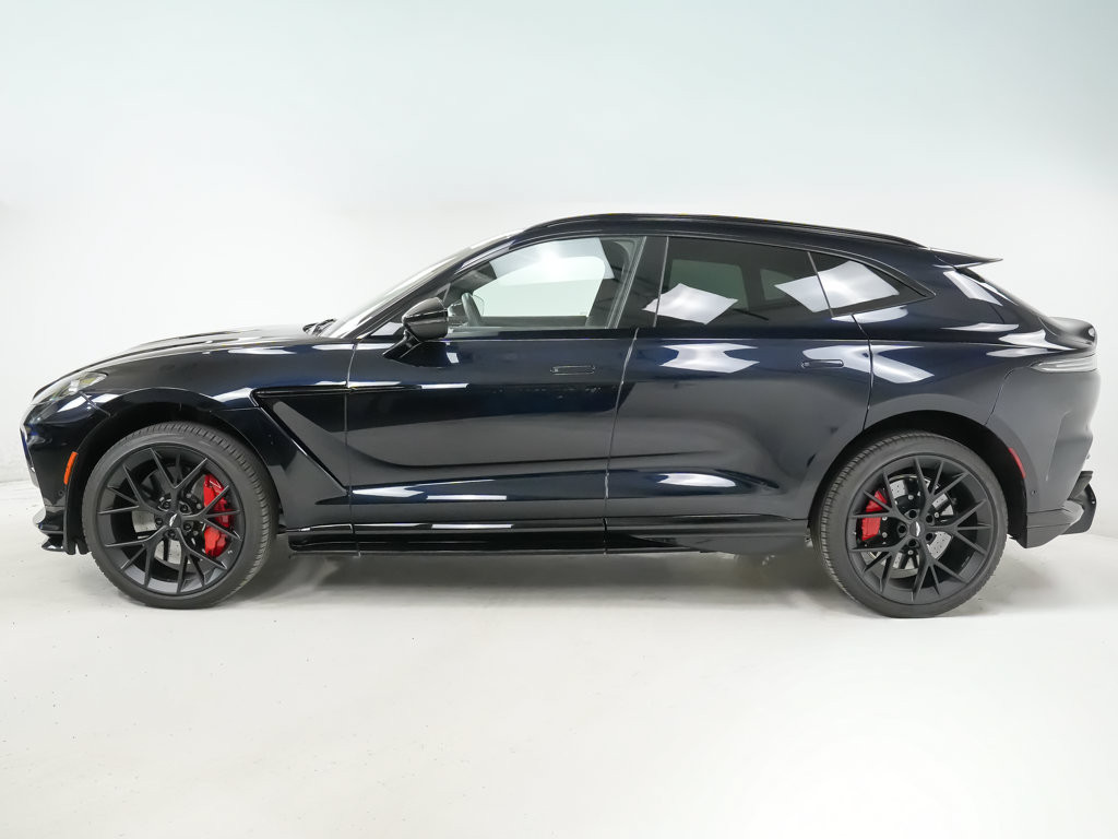 Used 2025 Aston Martin DBX 707 AWD/4WD image 2