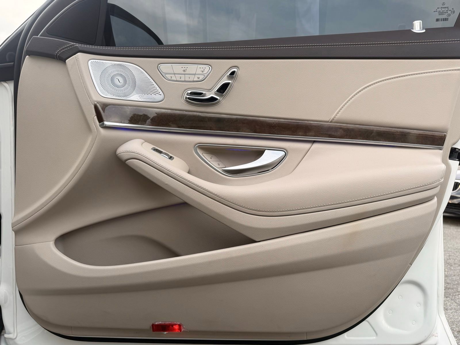 Used 2017 Mercedes-Benz S 550 Sedan image 30