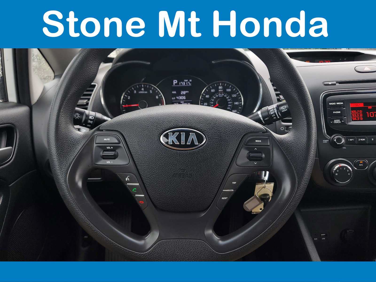 Used 2017 Kia Forte LX FWD image 19