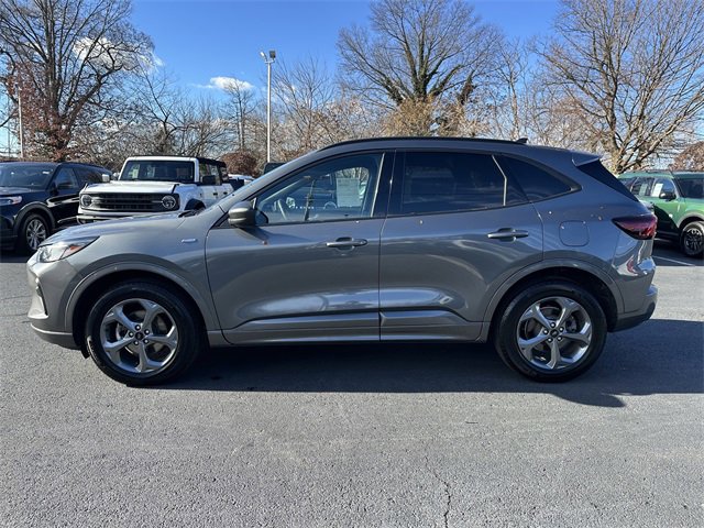Certified 2023 Ford Escape ST-Line w/ Tech Pack #1 image 8