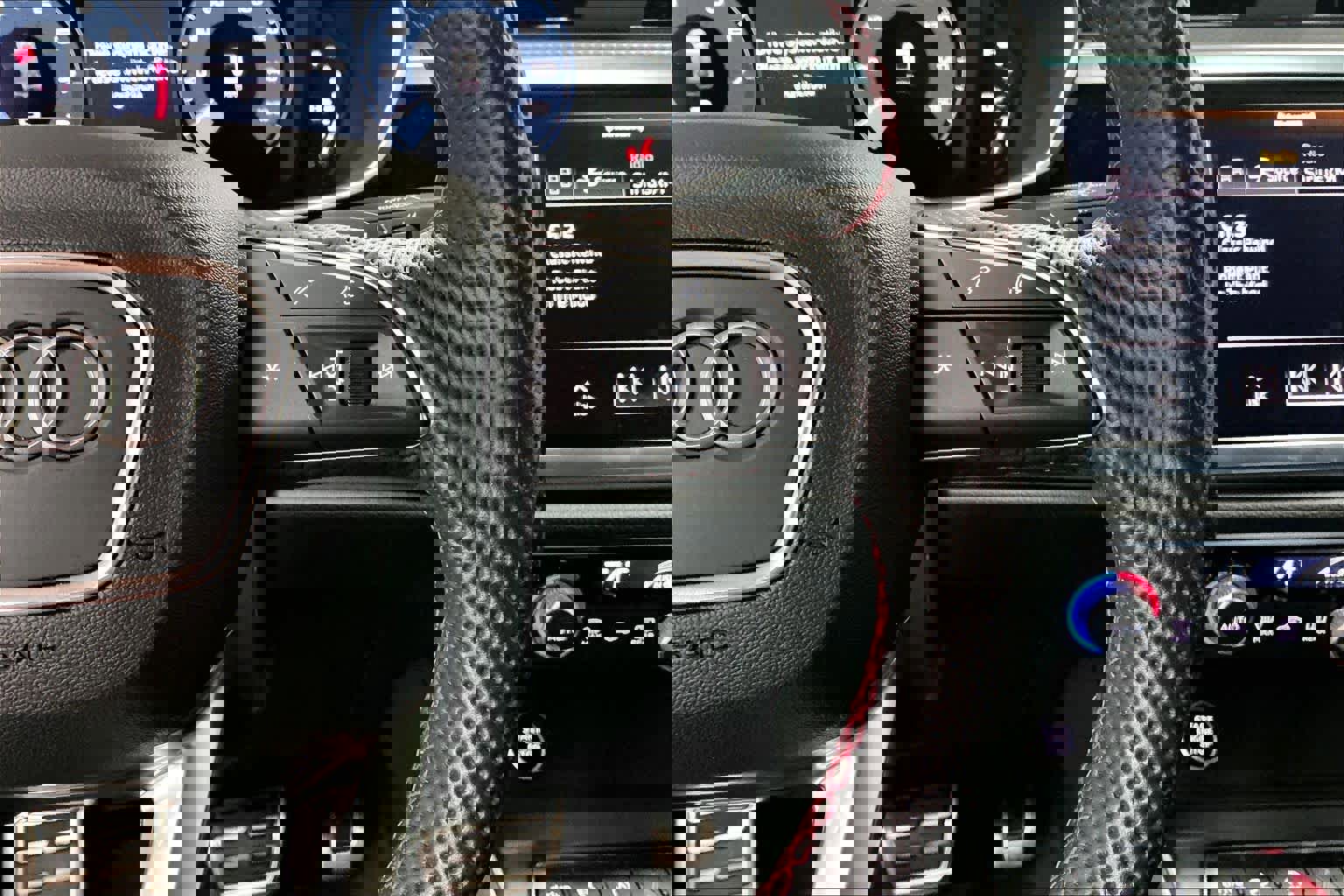 Certified 2025 Audi Q3 2.0T Premium Plus w/ Premium Plus Package image 21