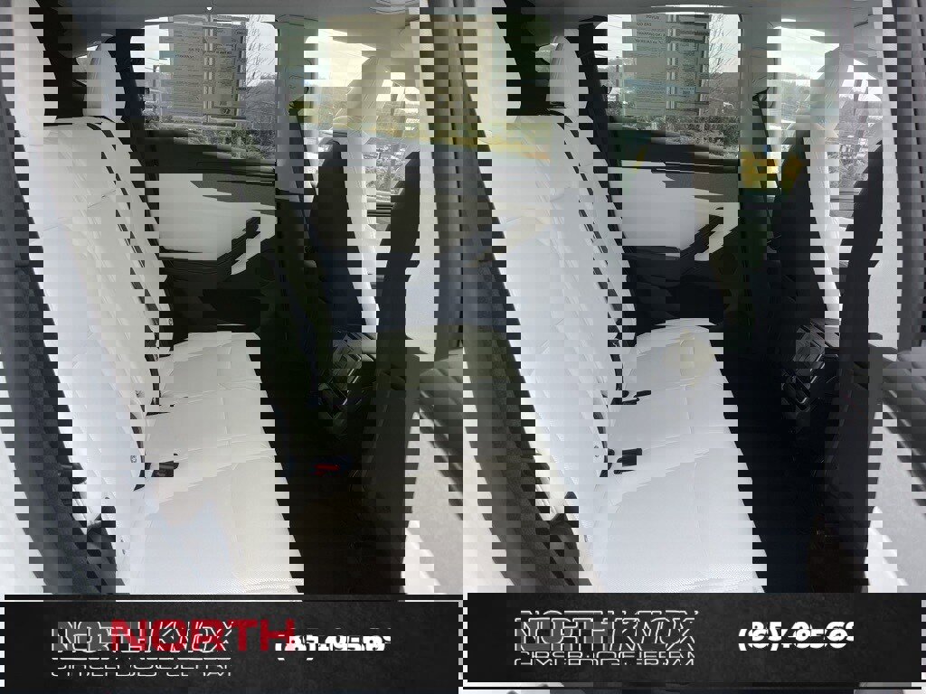 Used 2026 Tesla Model Y Long Range image 21