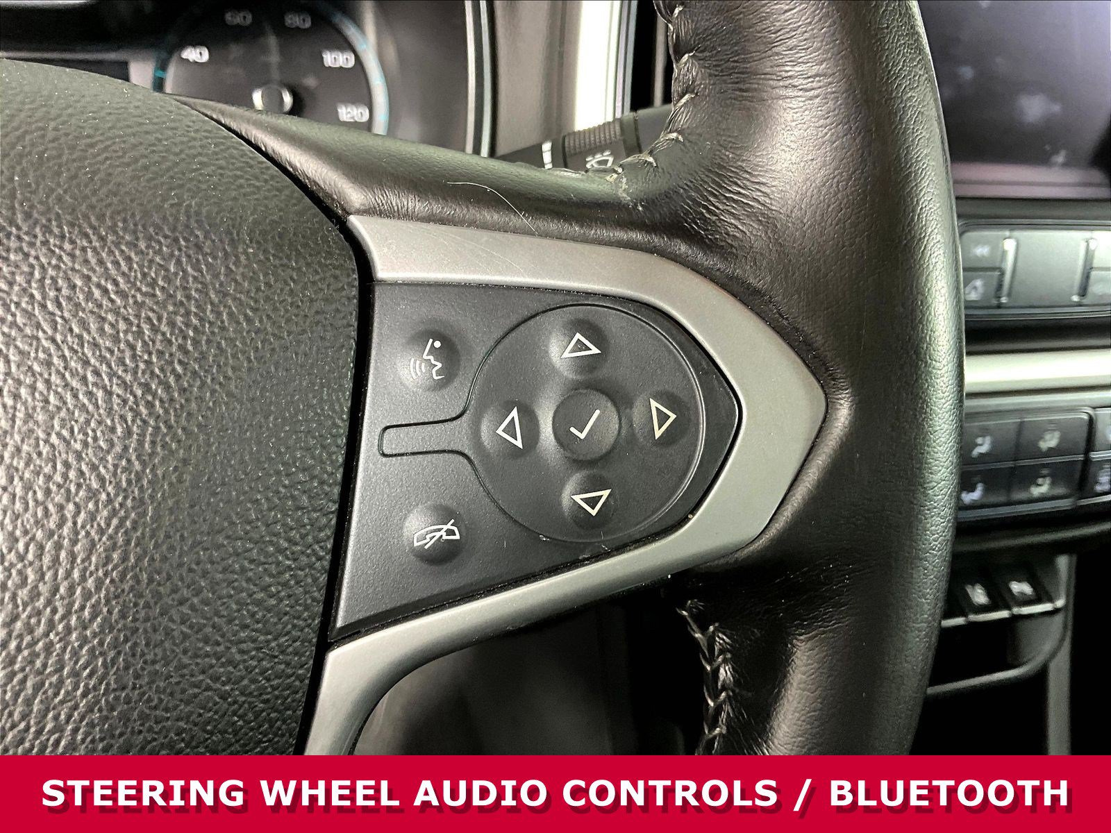 Used 2019 Chevrolet Colorado LT w/ LT Convenience Package AWD/4WD image 12