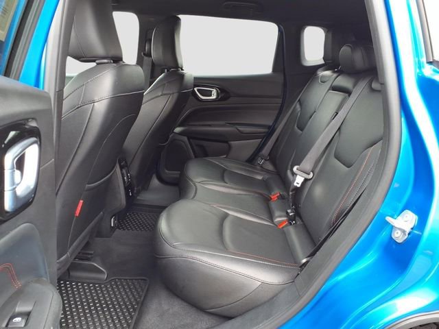 Used 2025 Jeep Compass Trailhawk w/ Trailhawk Elite Group image 6