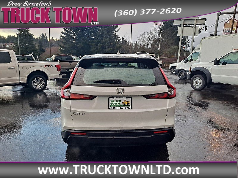 Used 2023 Honda CR-V LX image 4