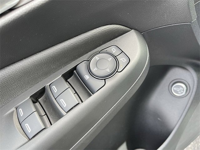 New 2025 Buick Envista Avenir image 13