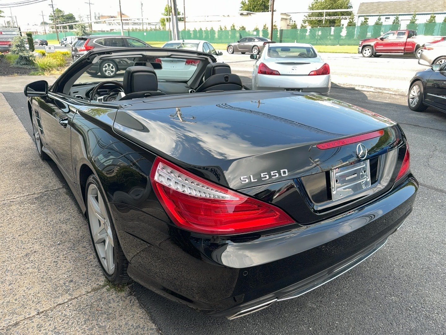 Used 2014 Mercedes-Benz SL 550 image 4