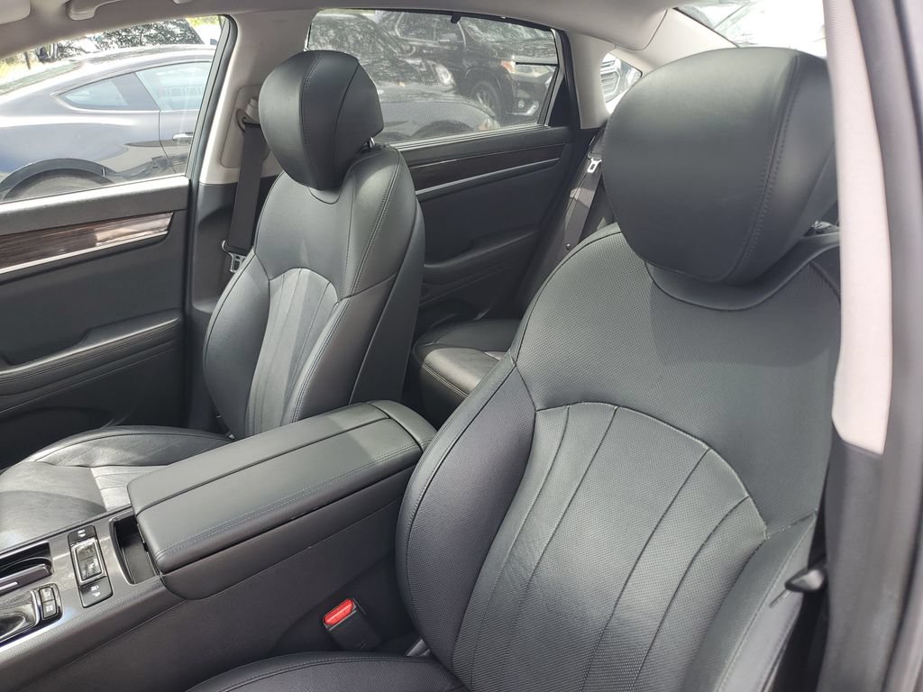 Used 2018 Genesis G80 3.8 w/ Option Group 02 RWD image 20