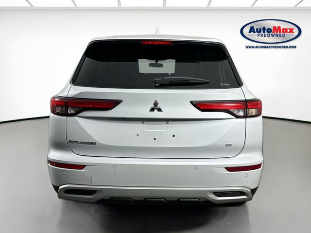 Used 2024 Mitsubishi Outlander SE image 7