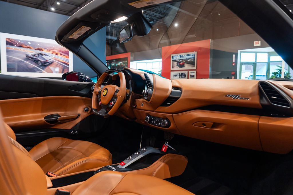 Used 2018 Ferrari 488 Spider RWD image 44