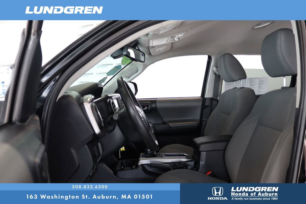 Used 2019 Toyota Tacoma SR5 image 10